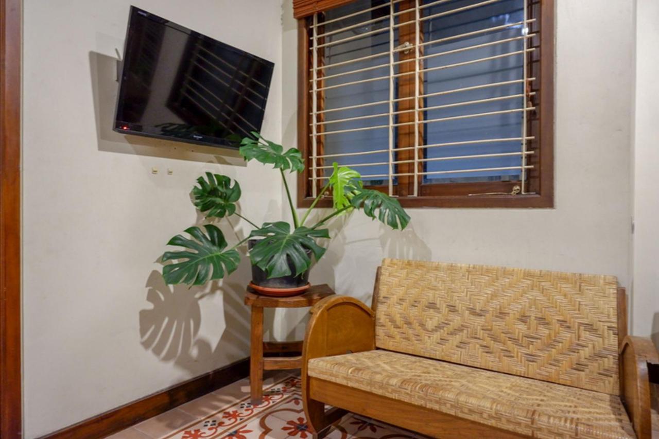 Urbanview Rumah Kandjani Yogyakarta Kejayan Εξωτερικό φωτογραφία