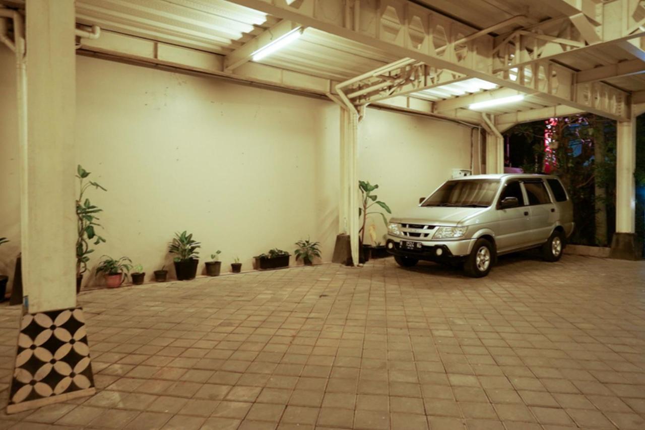 Urbanview Rumah Kandjani Yogyakarta Kejayan Εξωτερικό φωτογραφία