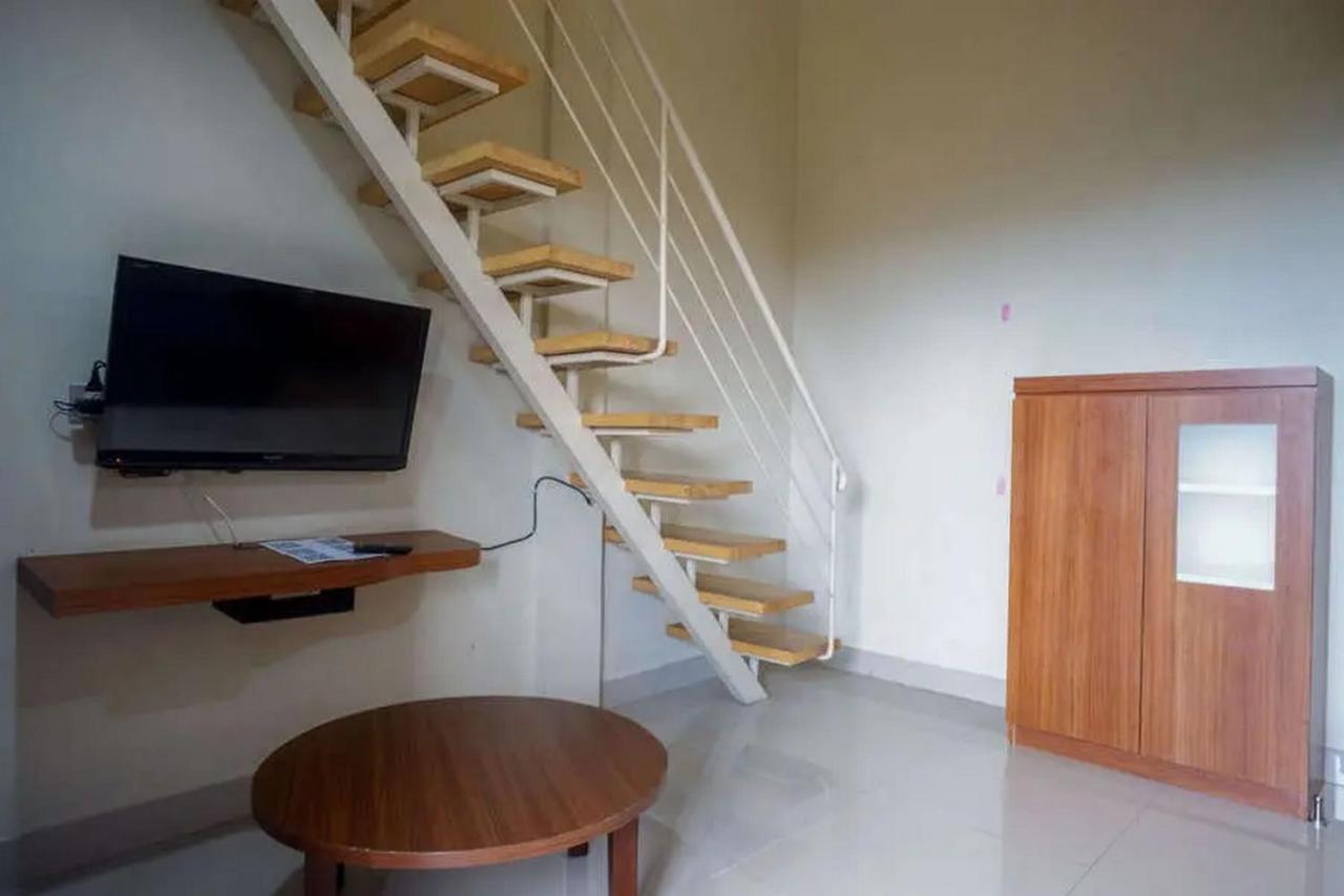 Urbanview Rumah Kandjani Yogyakarta Kejayan Εξωτερικό φωτογραφία