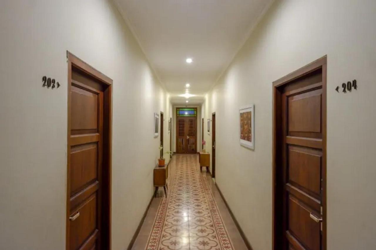 Urbanview Rumah Kandjani Yogyakarta Kejayan Εξωτερικό φωτογραφία