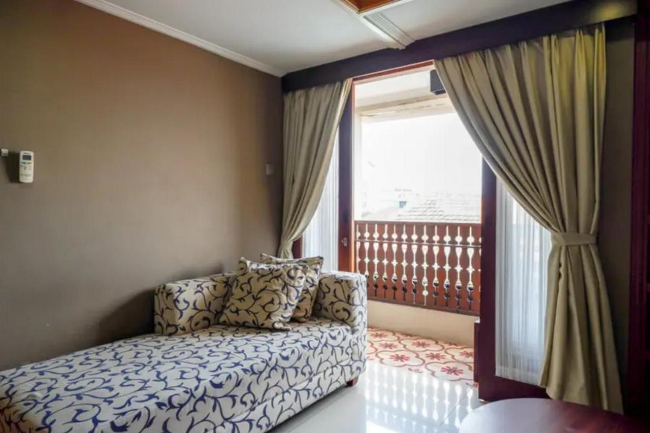 Urbanview Rumah Kandjani Yogyakarta Kejayan Εξωτερικό φωτογραφία